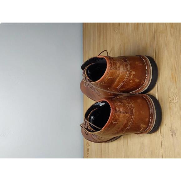 Stylish Steve Madden Brown Leather Boots - Picture 4 of 7